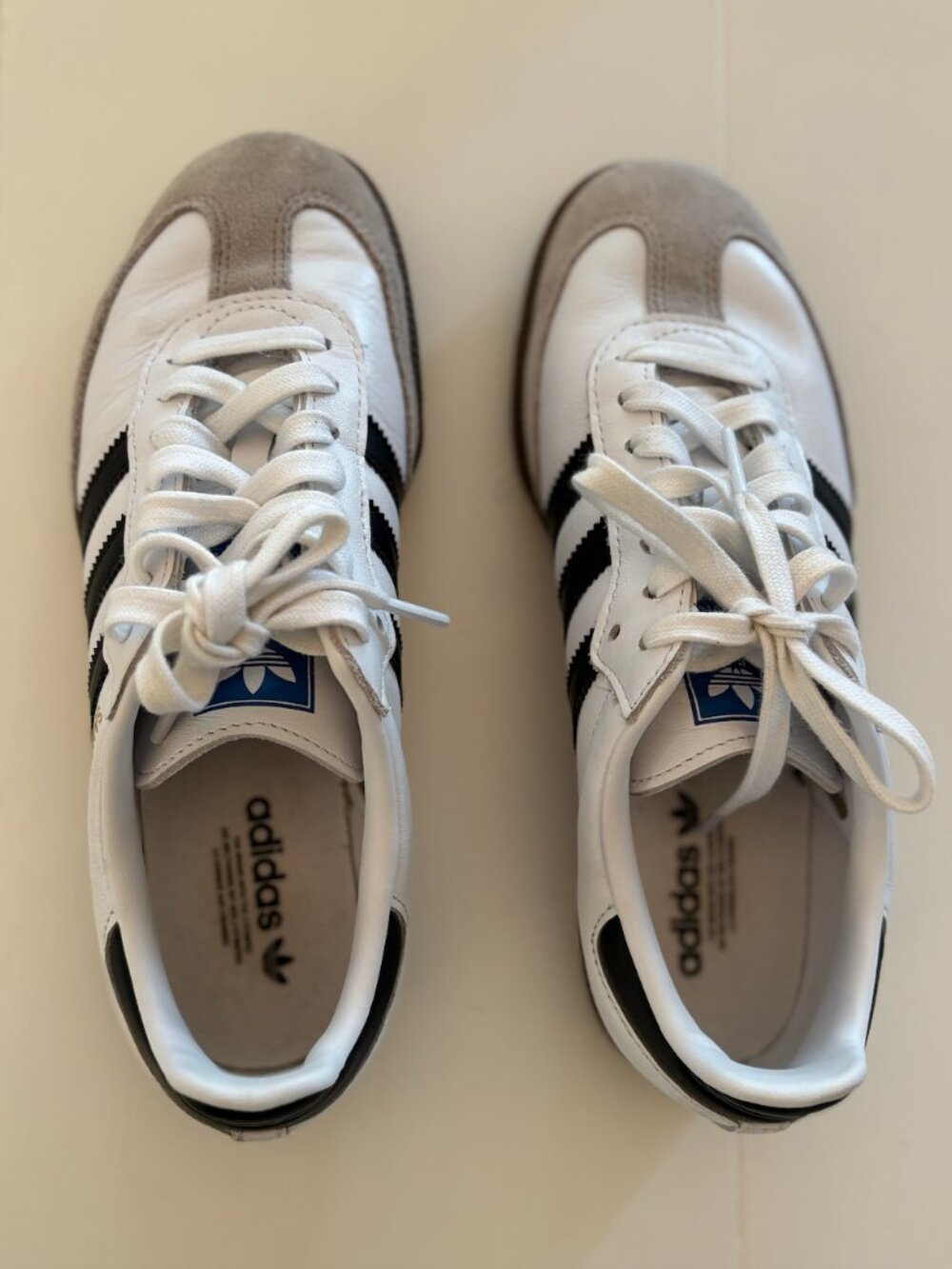 Great Condition! Adidas Sambas Black and White